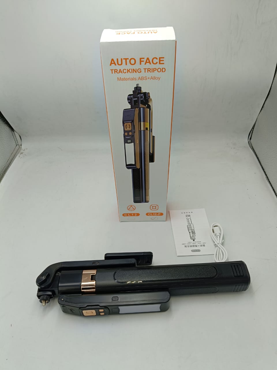 Auto Face Tracking Tripod